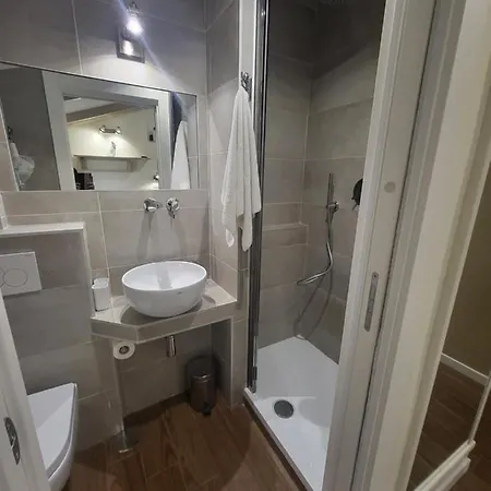 The Fox Cove Apartament